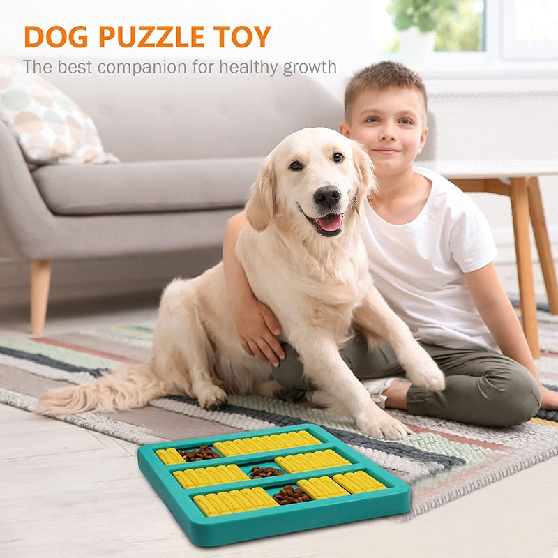 Increases IQ Slow Feeder Dog Toy